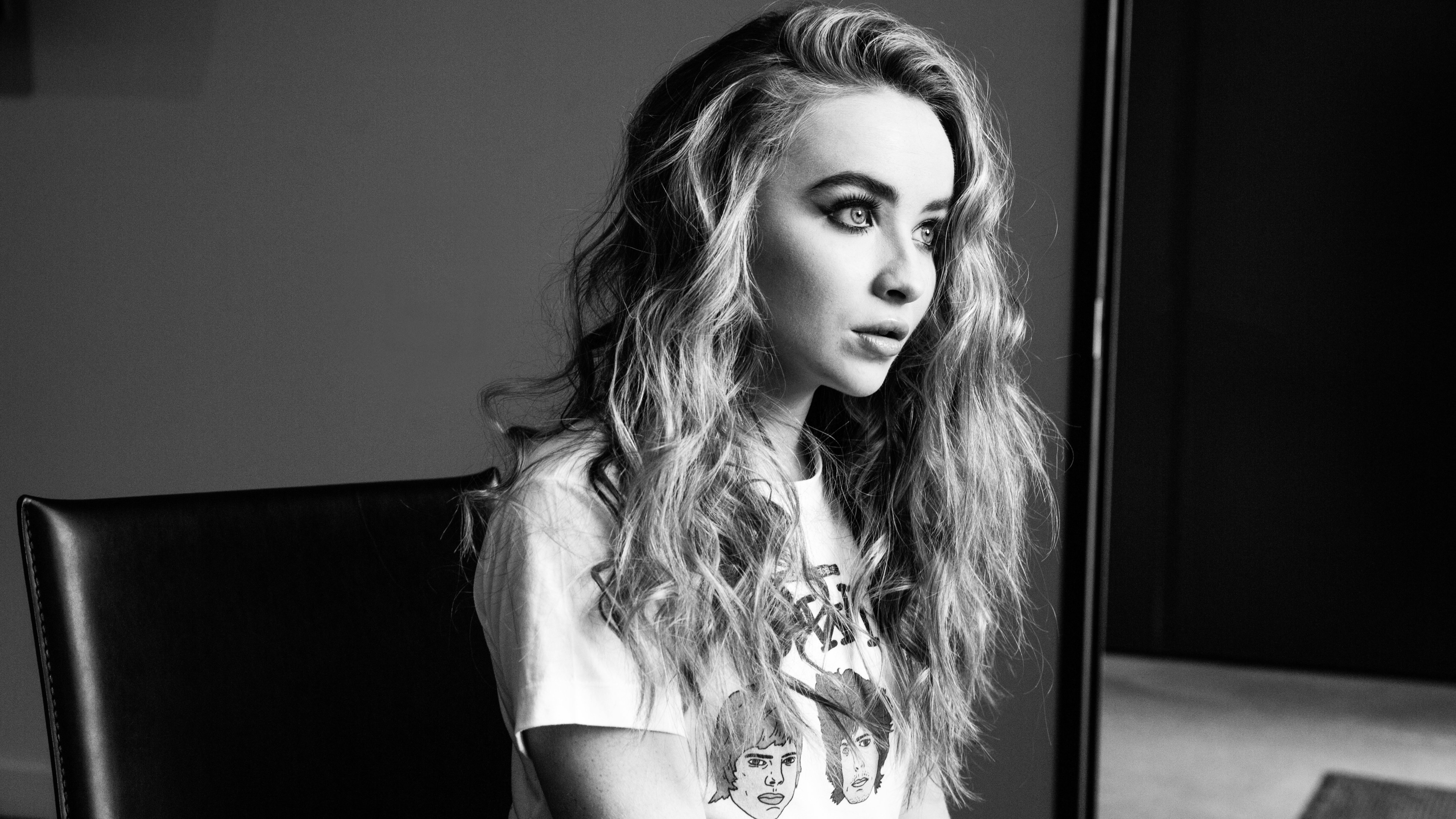 Sabrina Carpenter Wallpapers