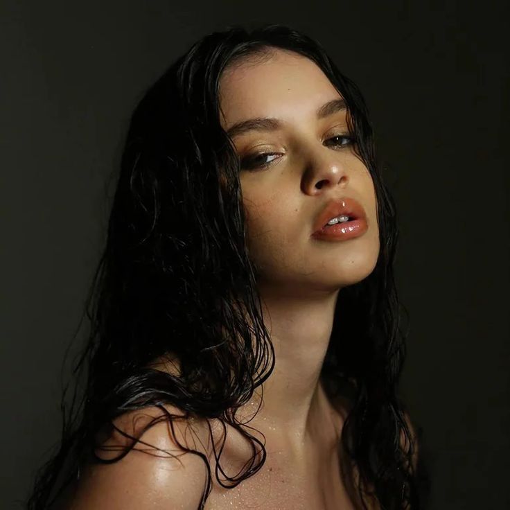 Sabrina Claudio Wallpapers