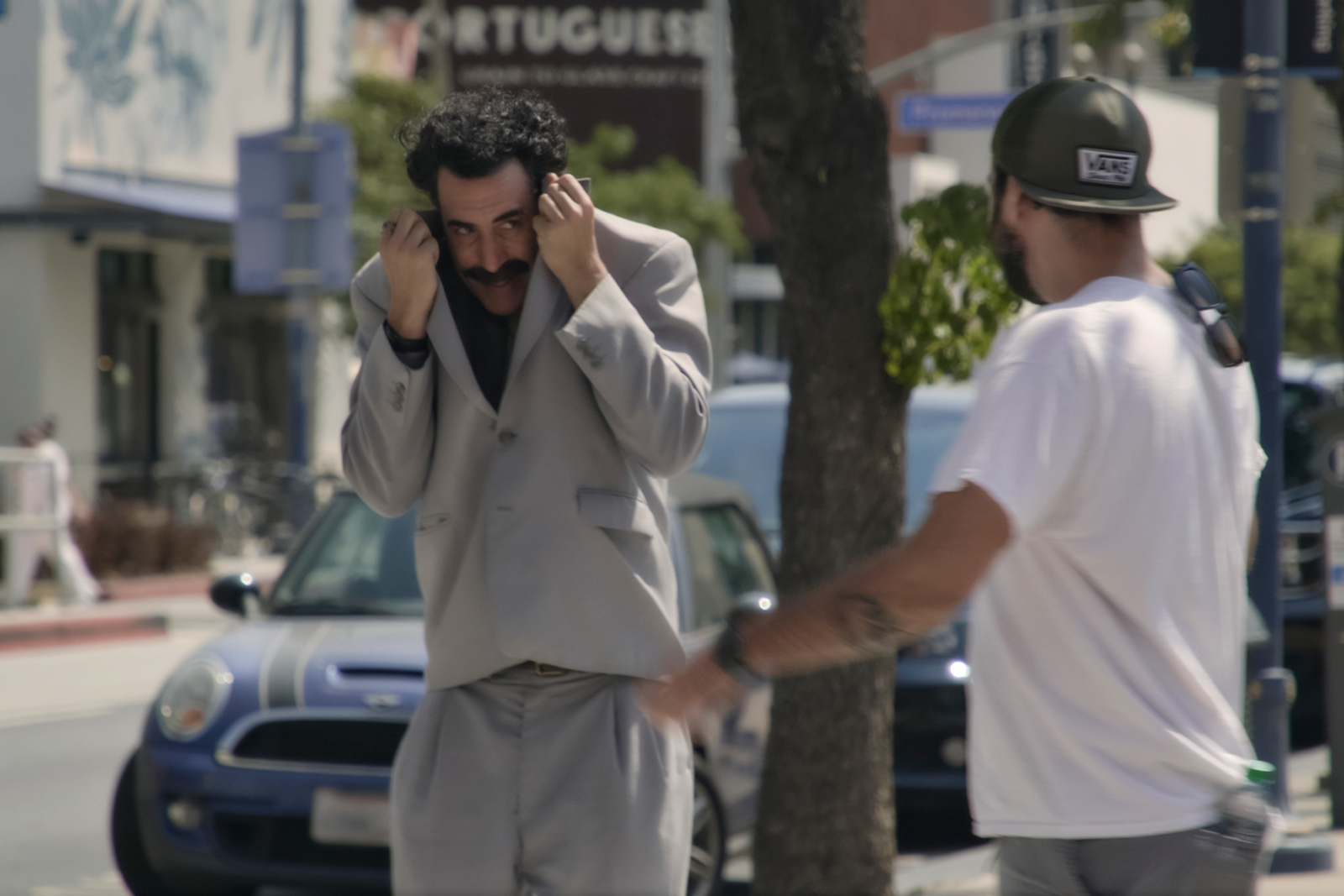 Sacha Baron Cohen As Borat Sagdiyev Wallpapers