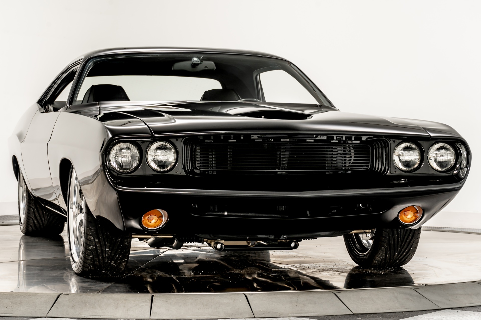 Saleen Sa-30 Dodge Challenger Wallpapers