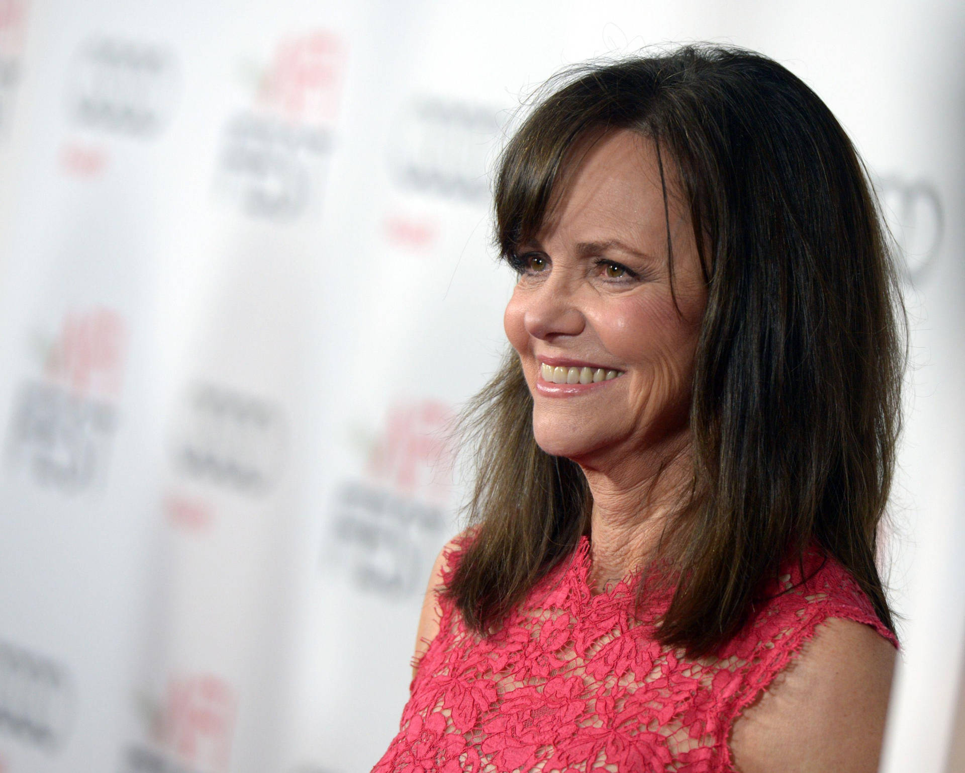 Sally Field Wallpapers