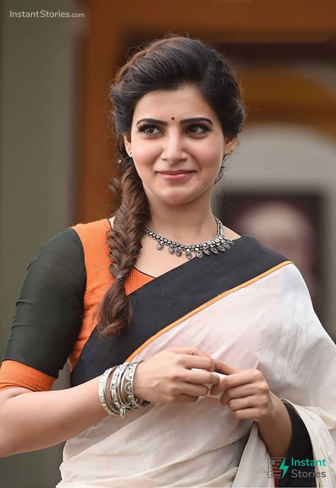 Samantha Saree Pics Wallpapers