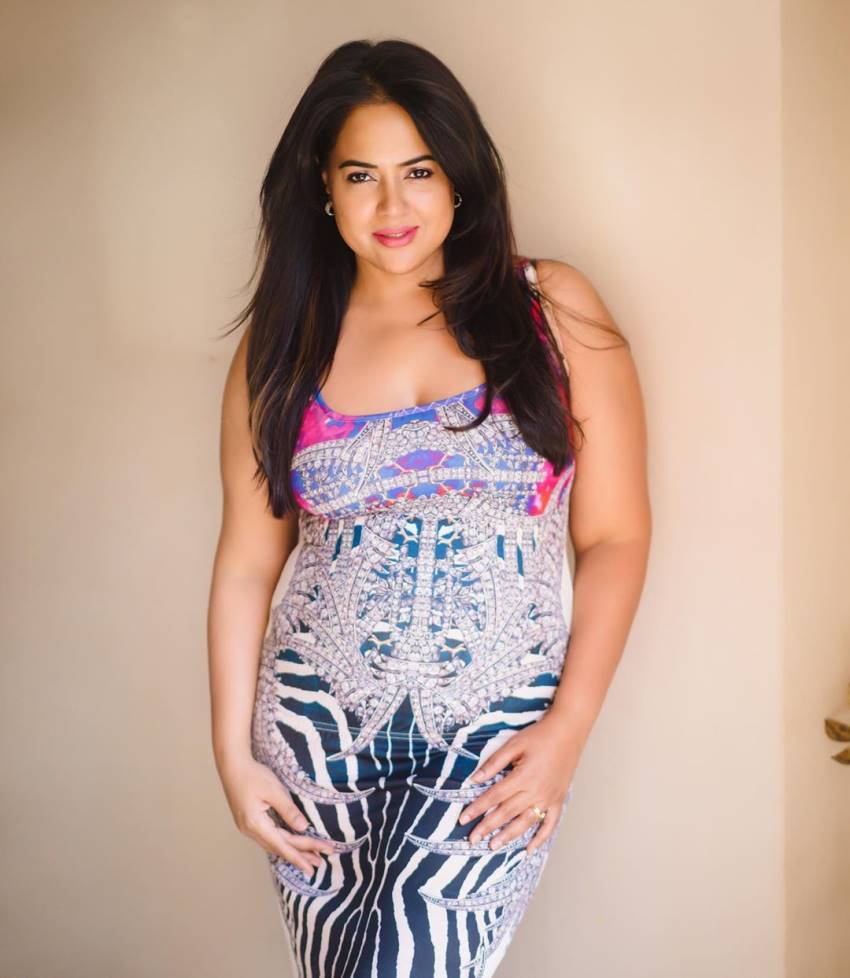 Sameera Reddy Wallpapers