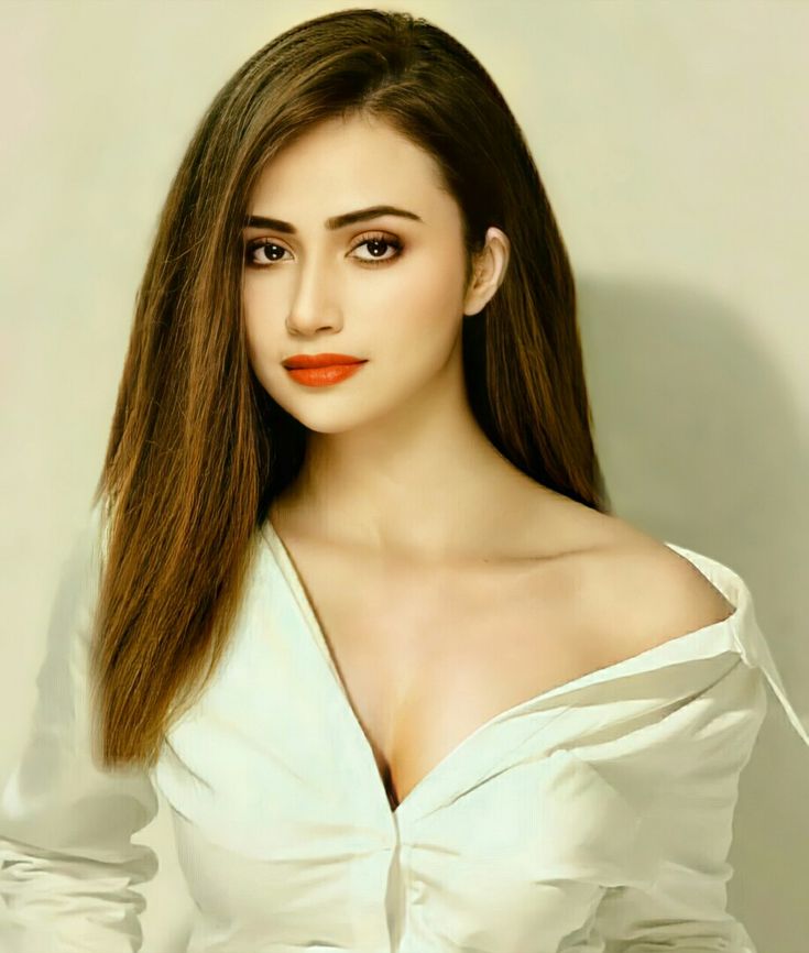 Sana Javed Hot Wallpapers