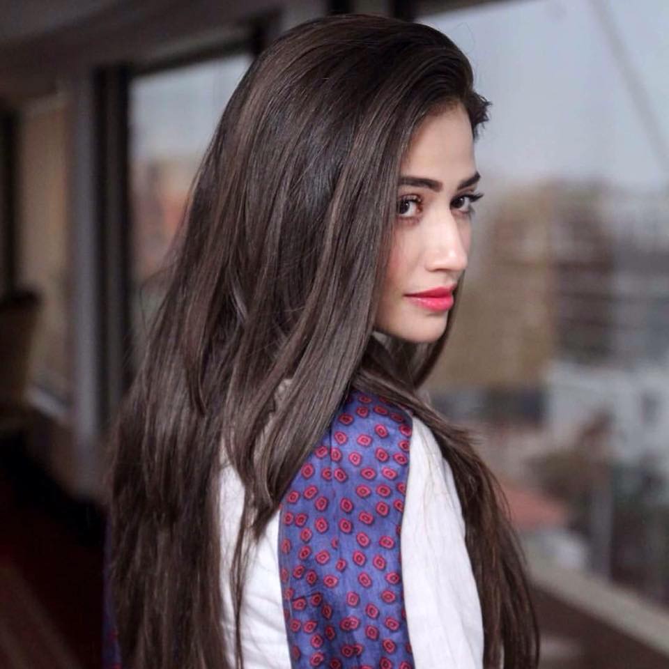 Sana Javed Hot Wallpapers