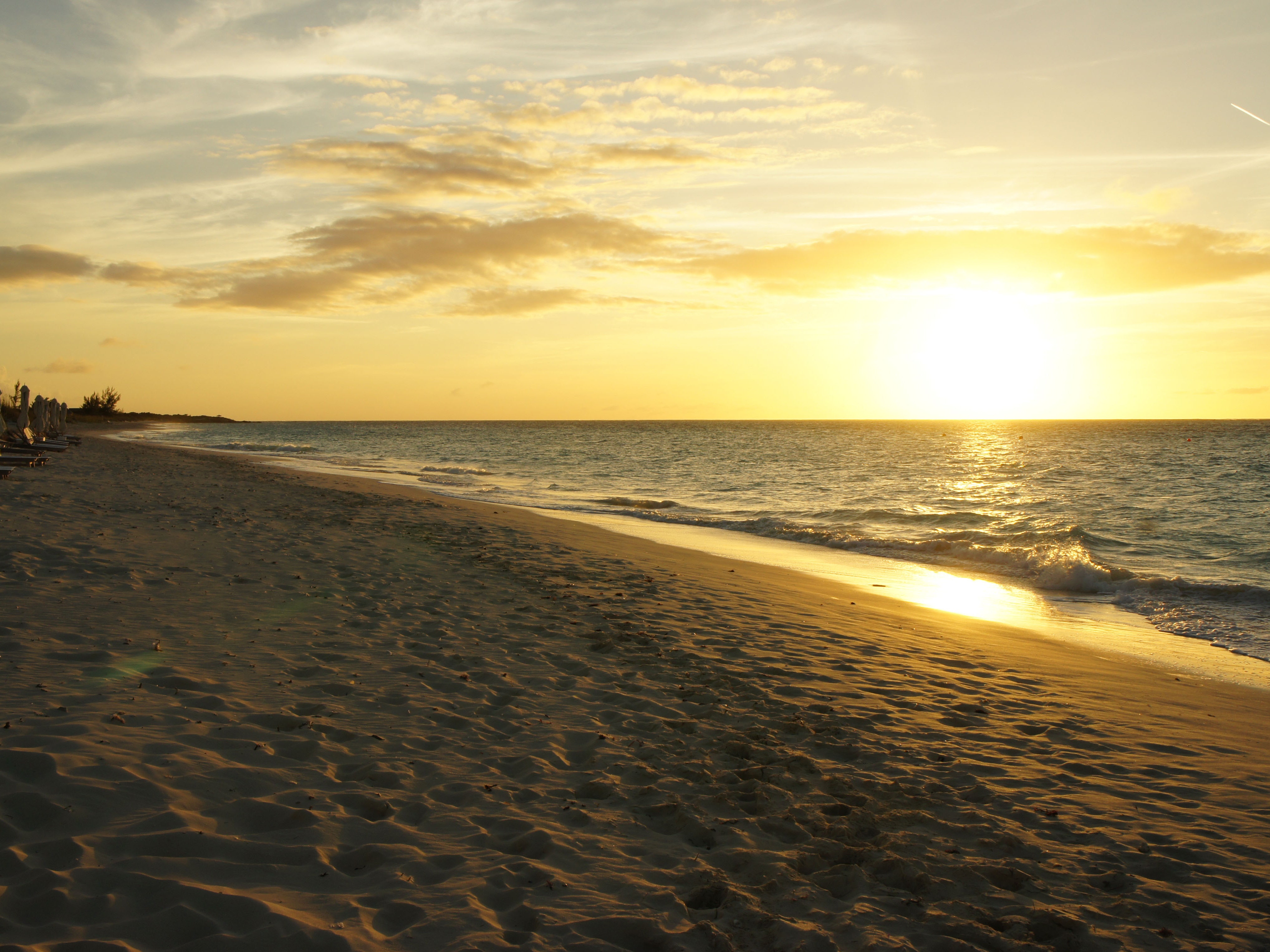 Sand And Pathway To Sea Under Cloudy Sunset Wallpapers