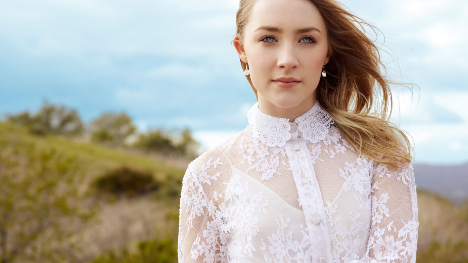 Saoirse Ronan Irish Blonde Actress Wallpapers