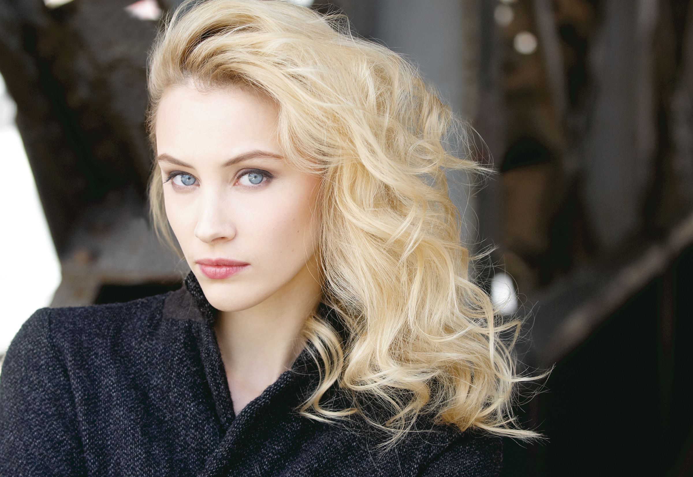 Sarah Gadon 2020 Wallpapers