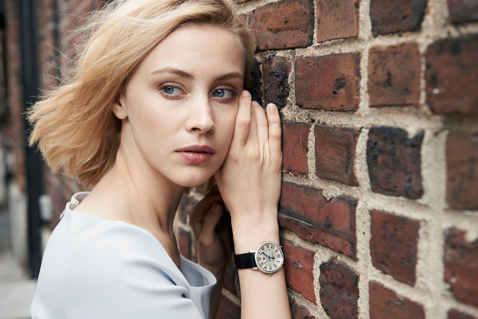 Sarah Gadon 2020 Wallpapers