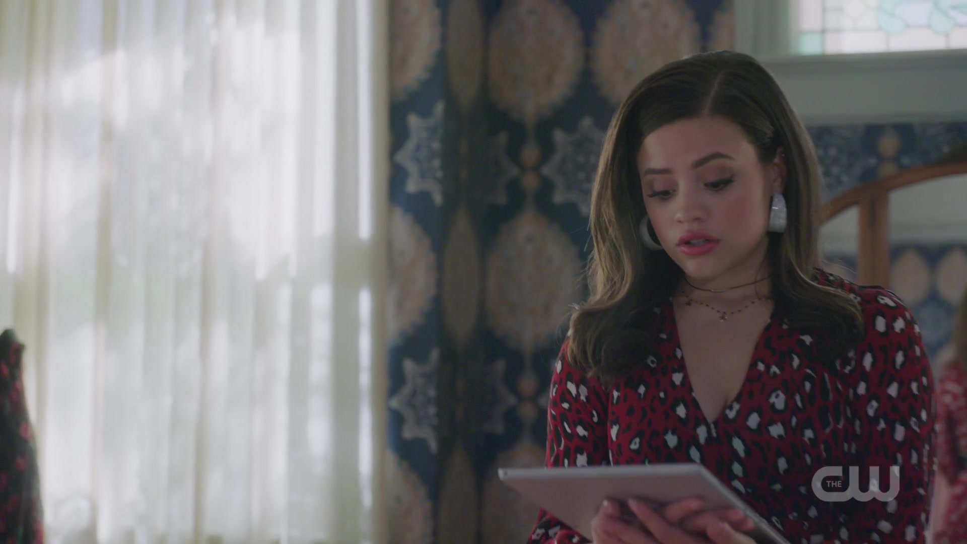 Sarah Jeffery 2019 Wallpapers