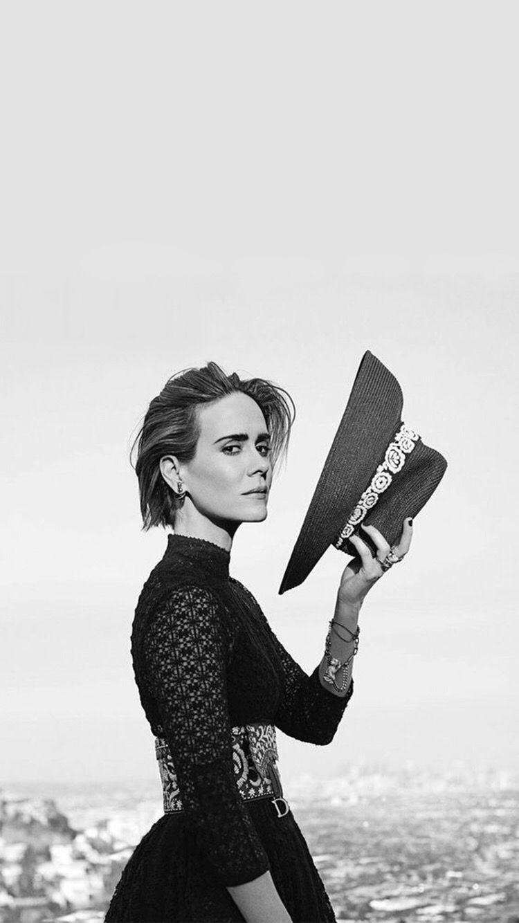 Sarah Paulson Town And Country 2018 Photoshoot Wallpapers