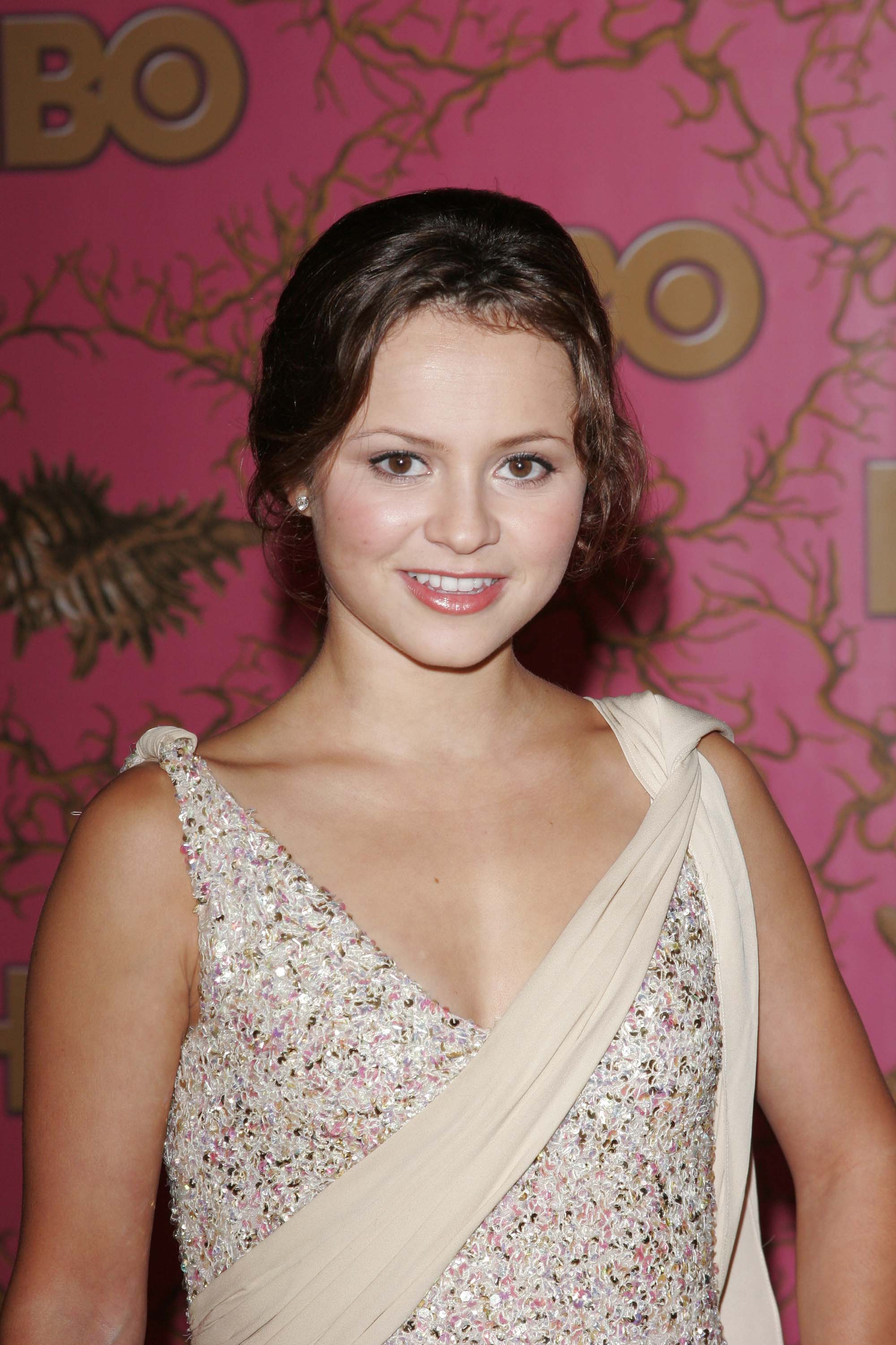 Sasha Cohen Wallpapers