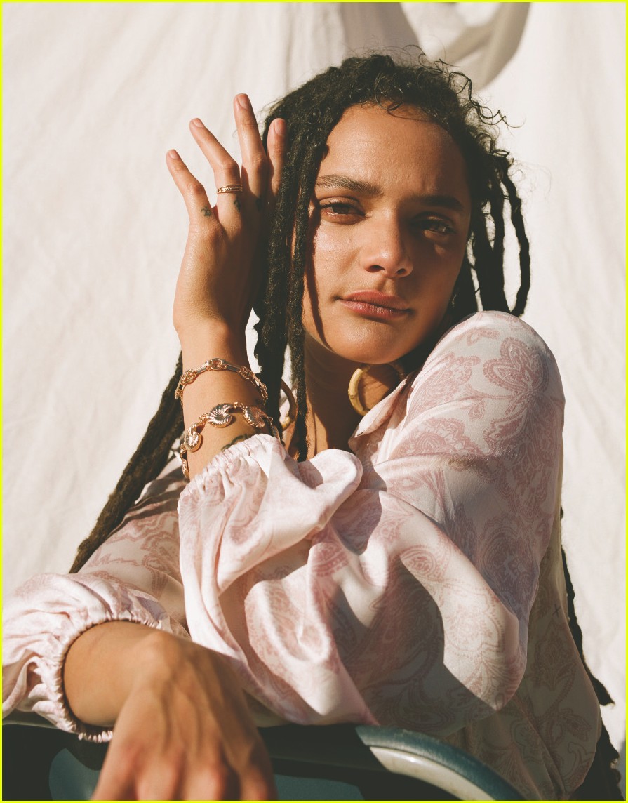 Sasha Lane V Magazine 2018 Photoshoot Wallpapers