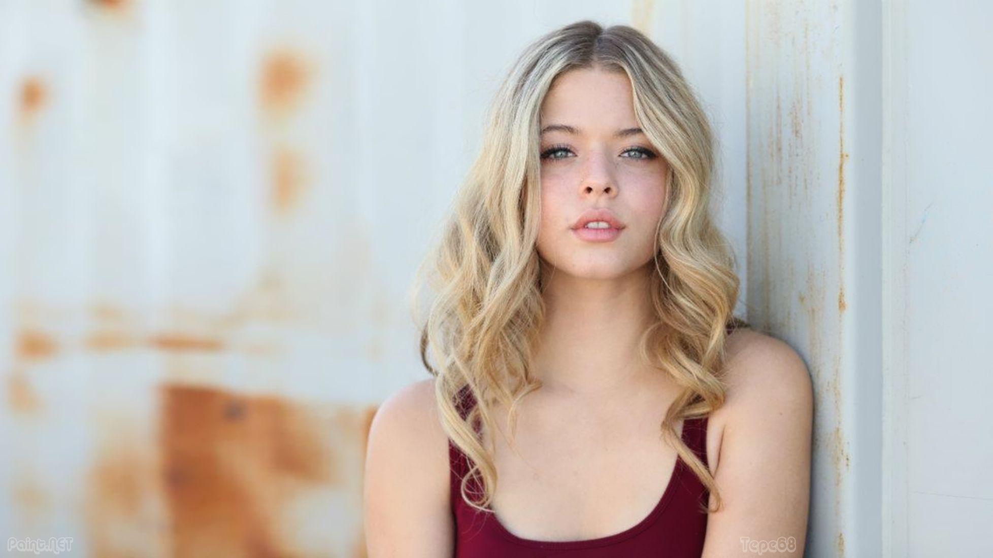 Sasha Pieterse Wallpapers