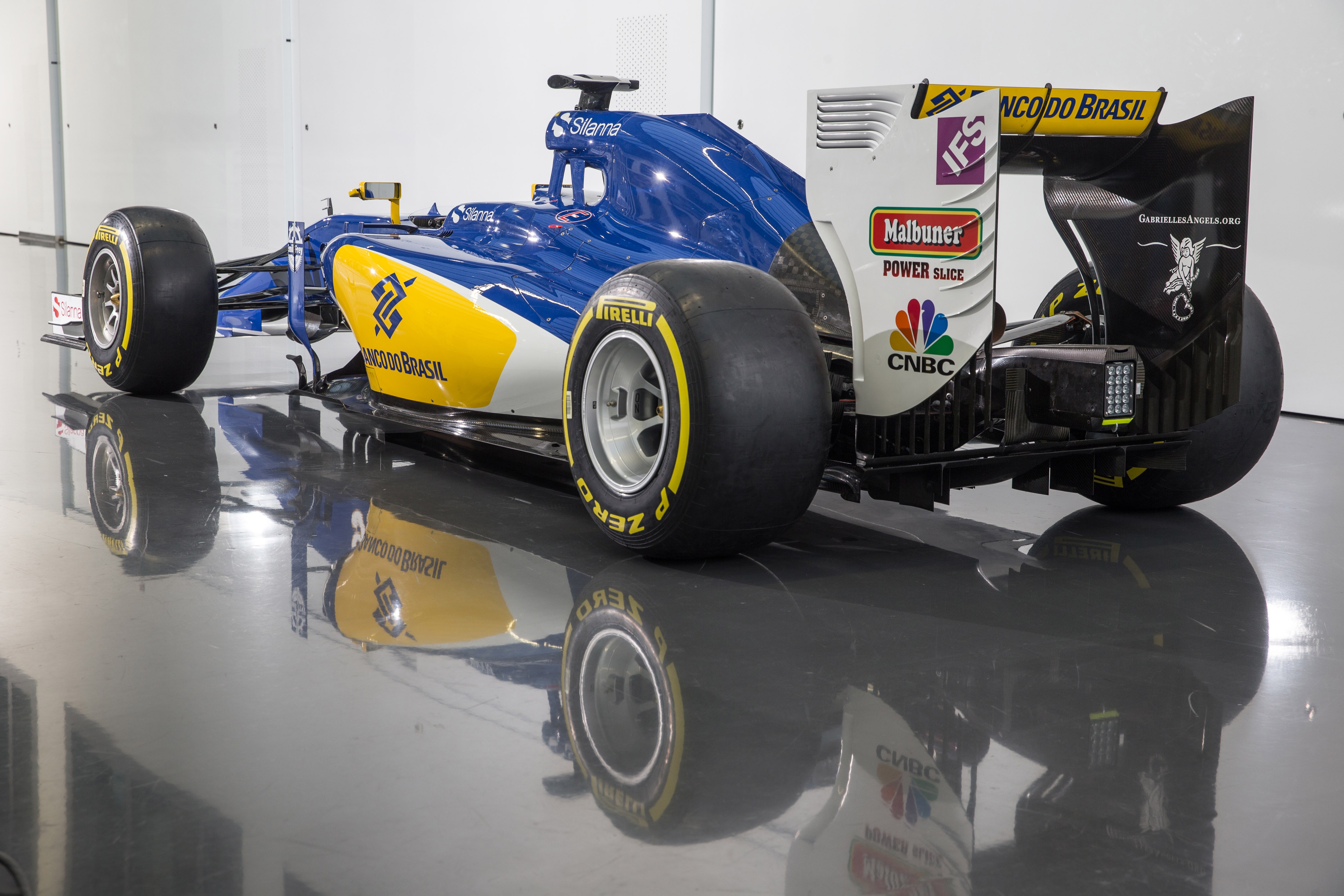 Sauber C34 Wallpapers