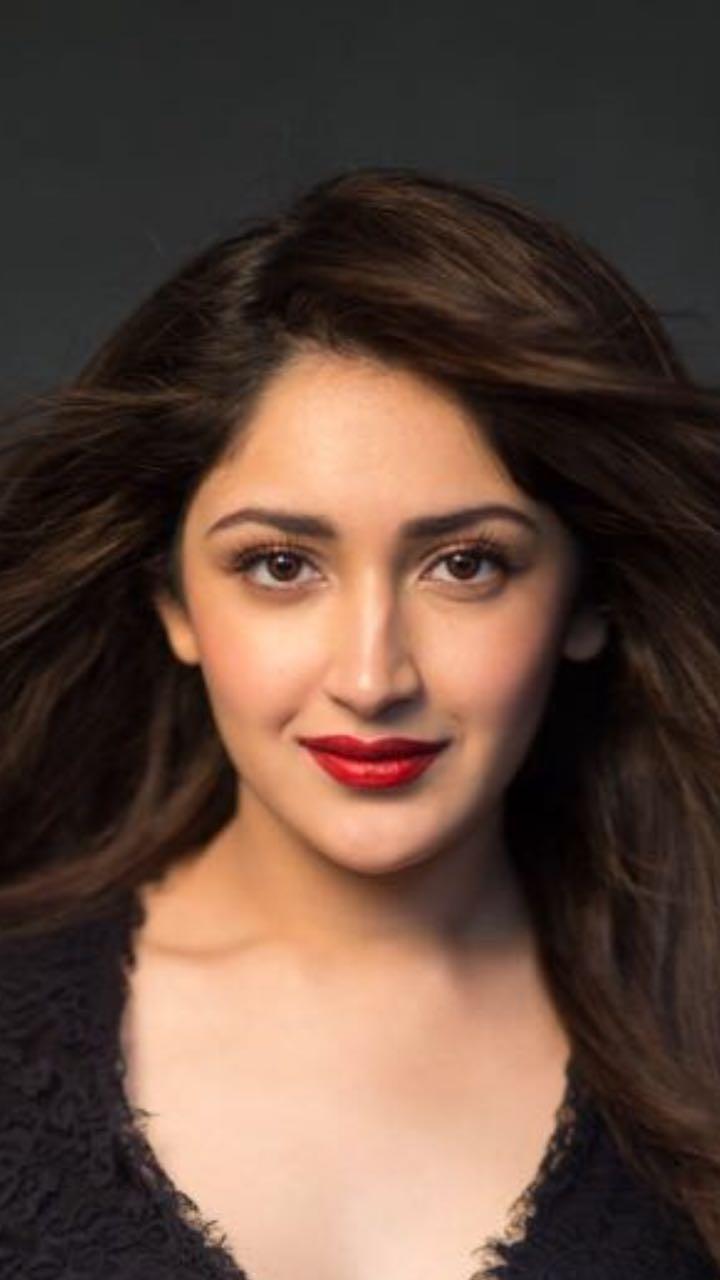 Sayesha Saigal Wallpapers