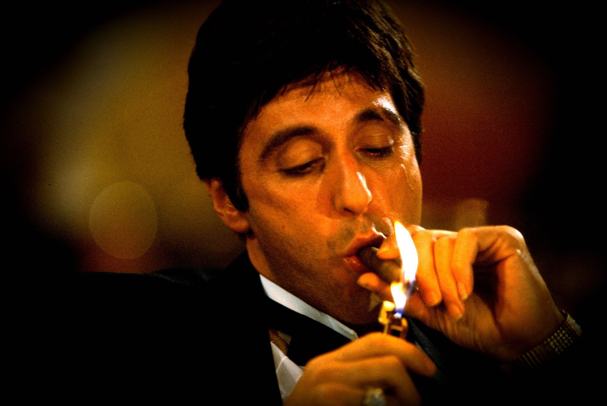 Scarface Sitting Wallpapers