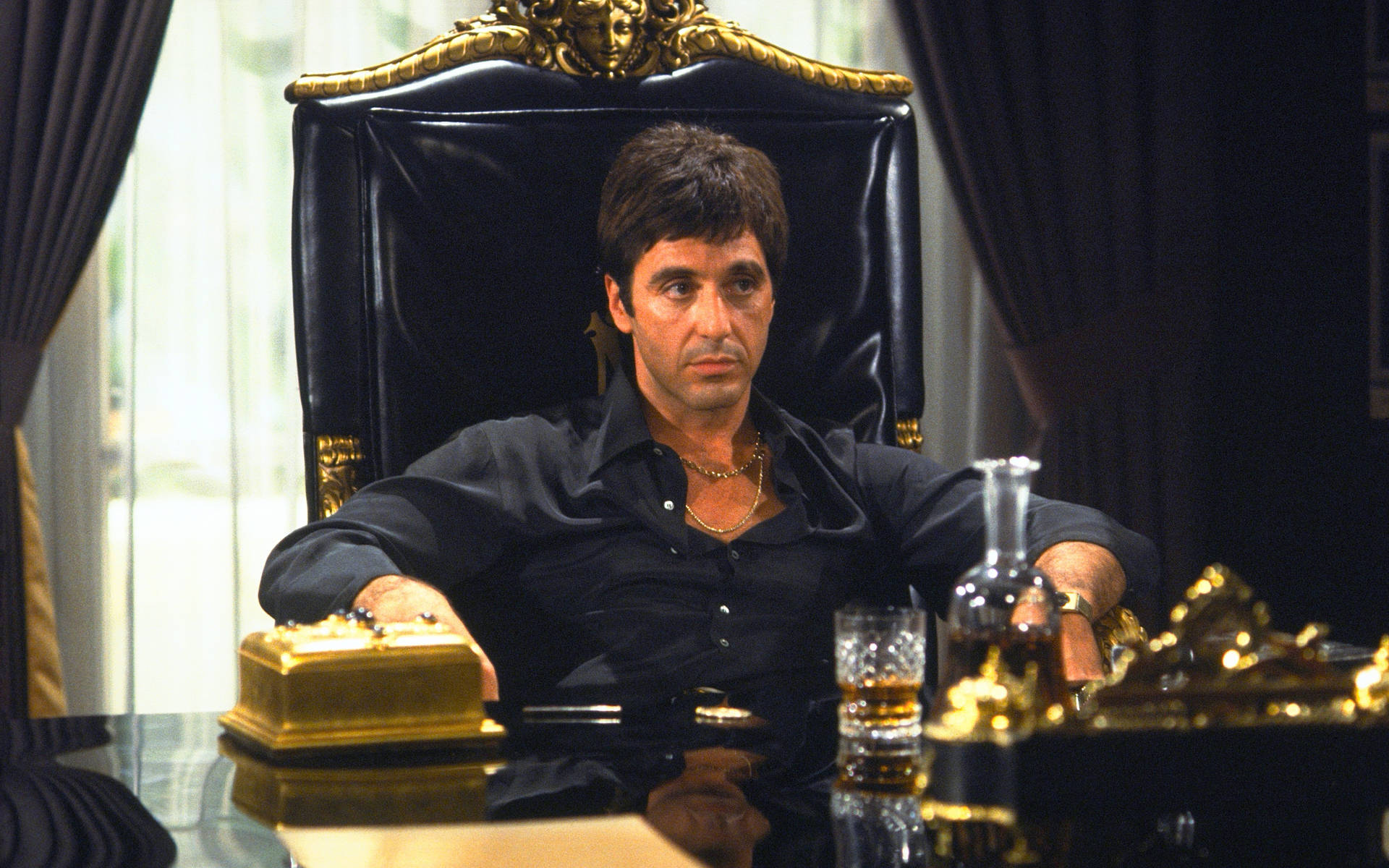 Scarface Sitting Wallpapers