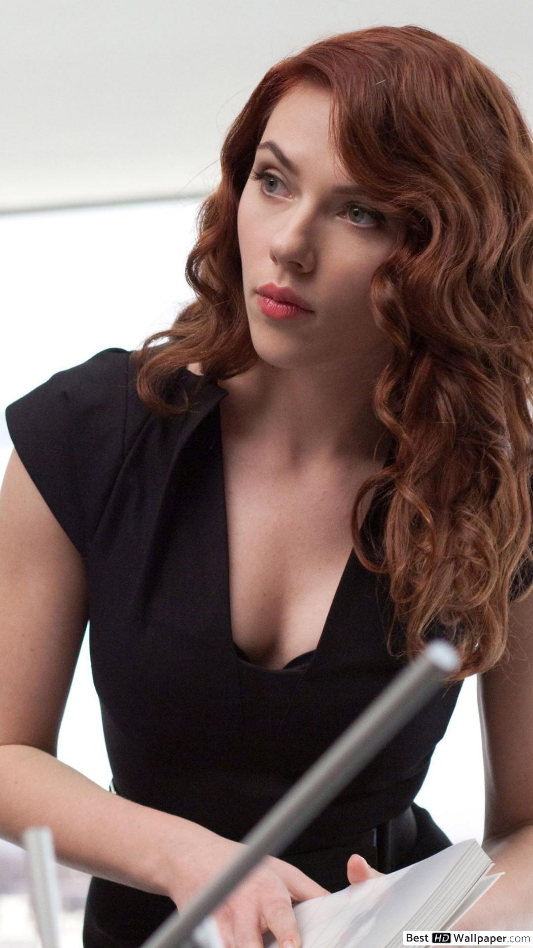 Scarlett Johansson As Black Widow In Avengers Wallpapers