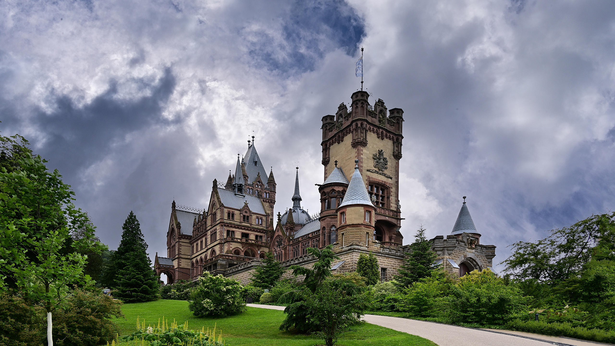 Schloss Drachenburg Wallpapers