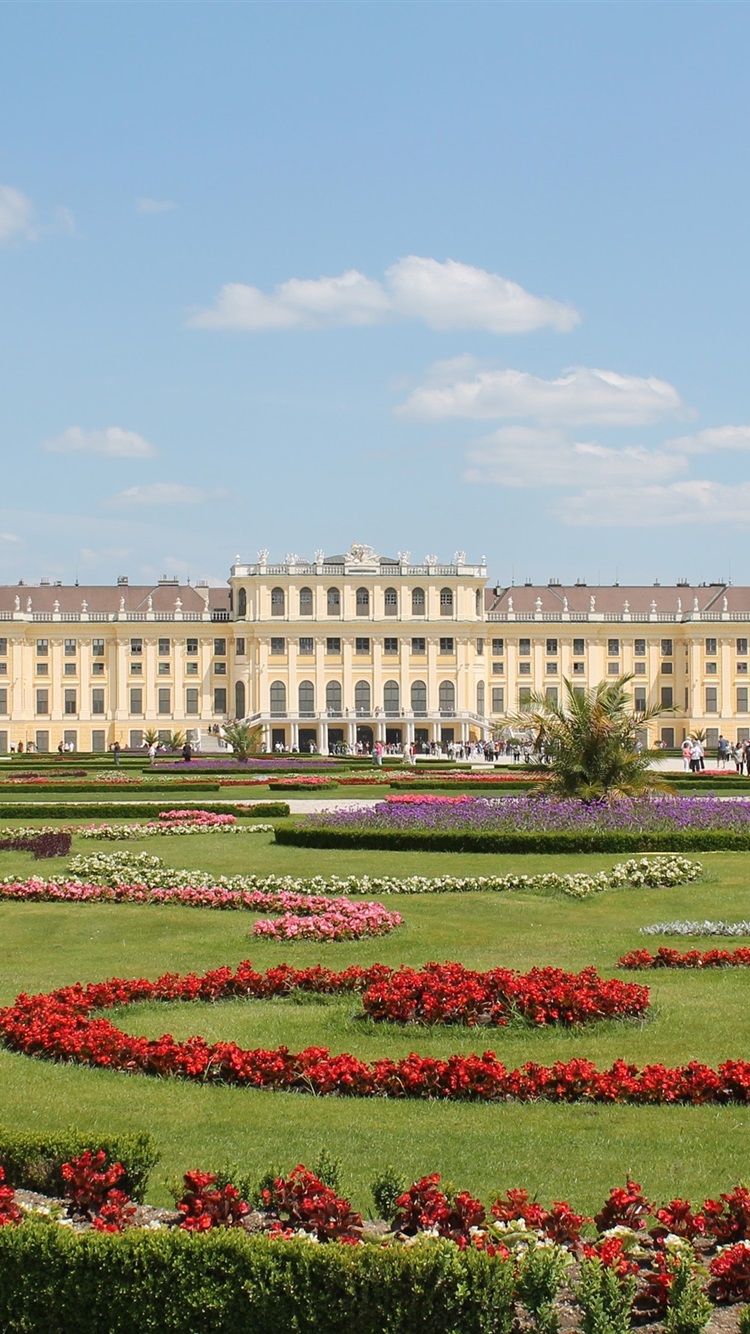 SchoNbrunn Palace Wallpapers