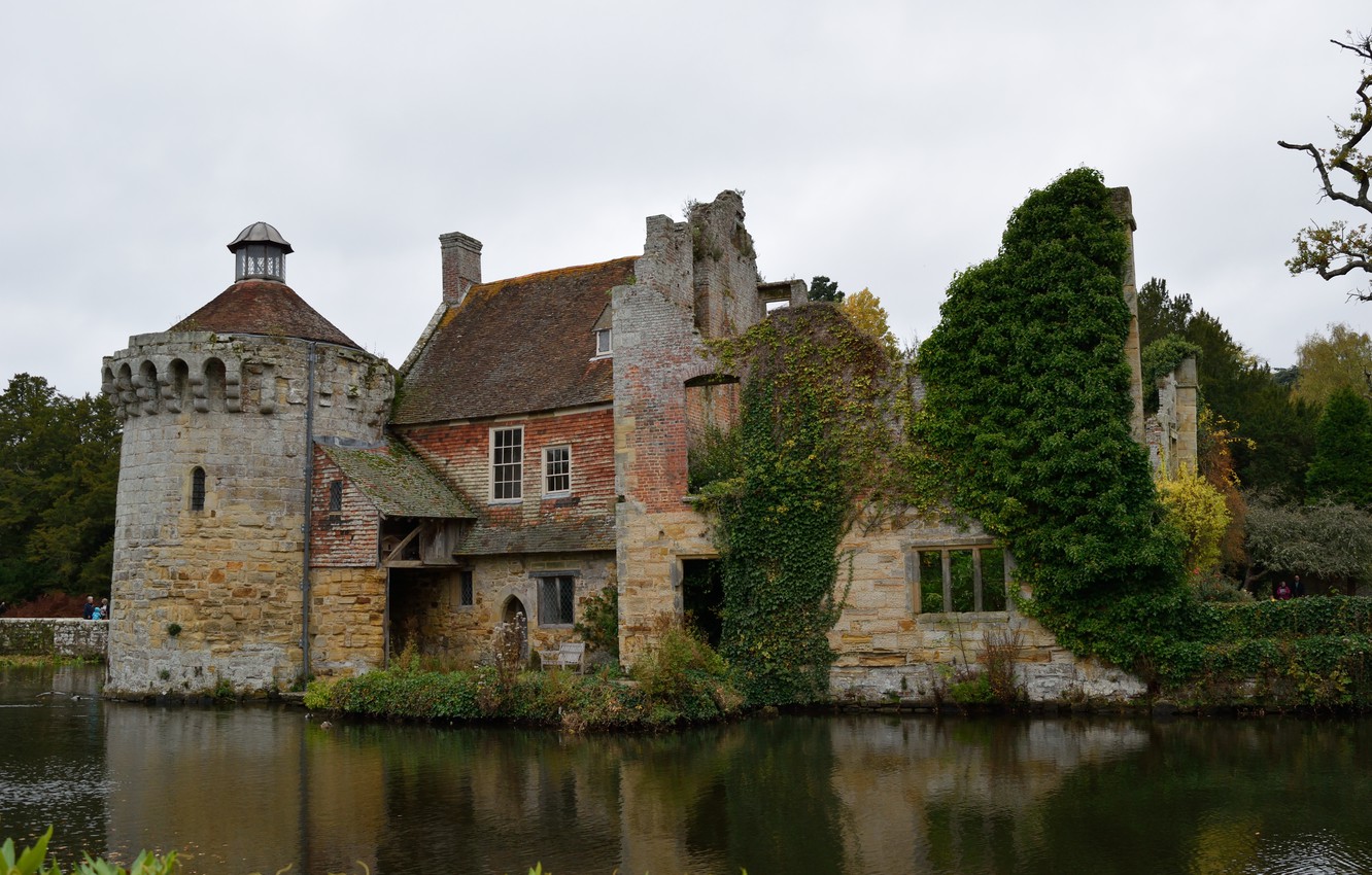 Scotney Castle Wallpapers