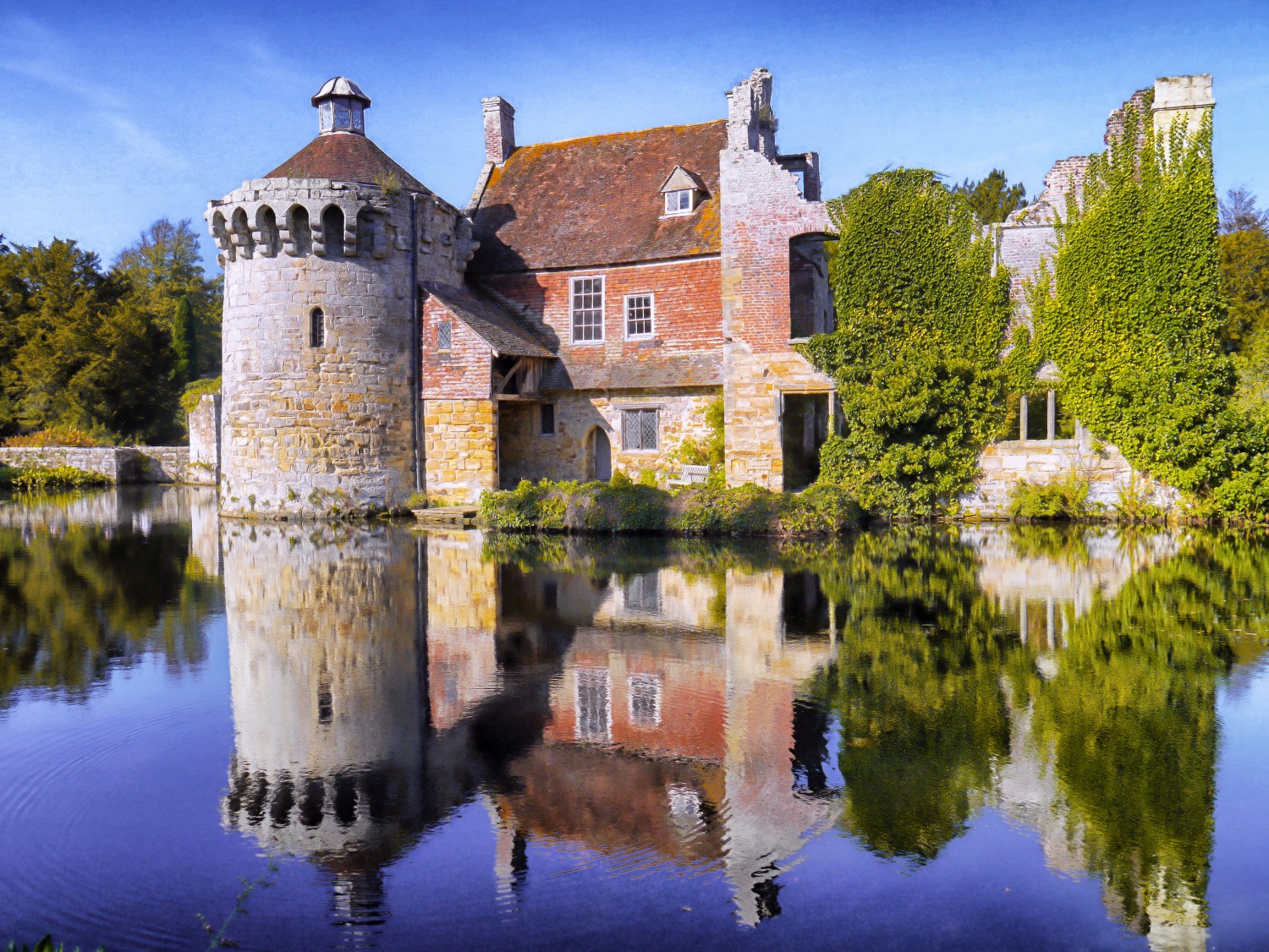 Scotney Castle Wallpapers