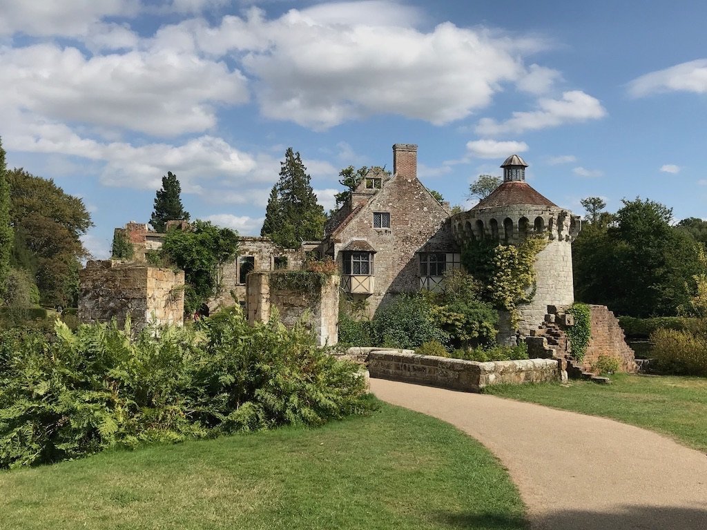 Scotney Castle Wallpapers