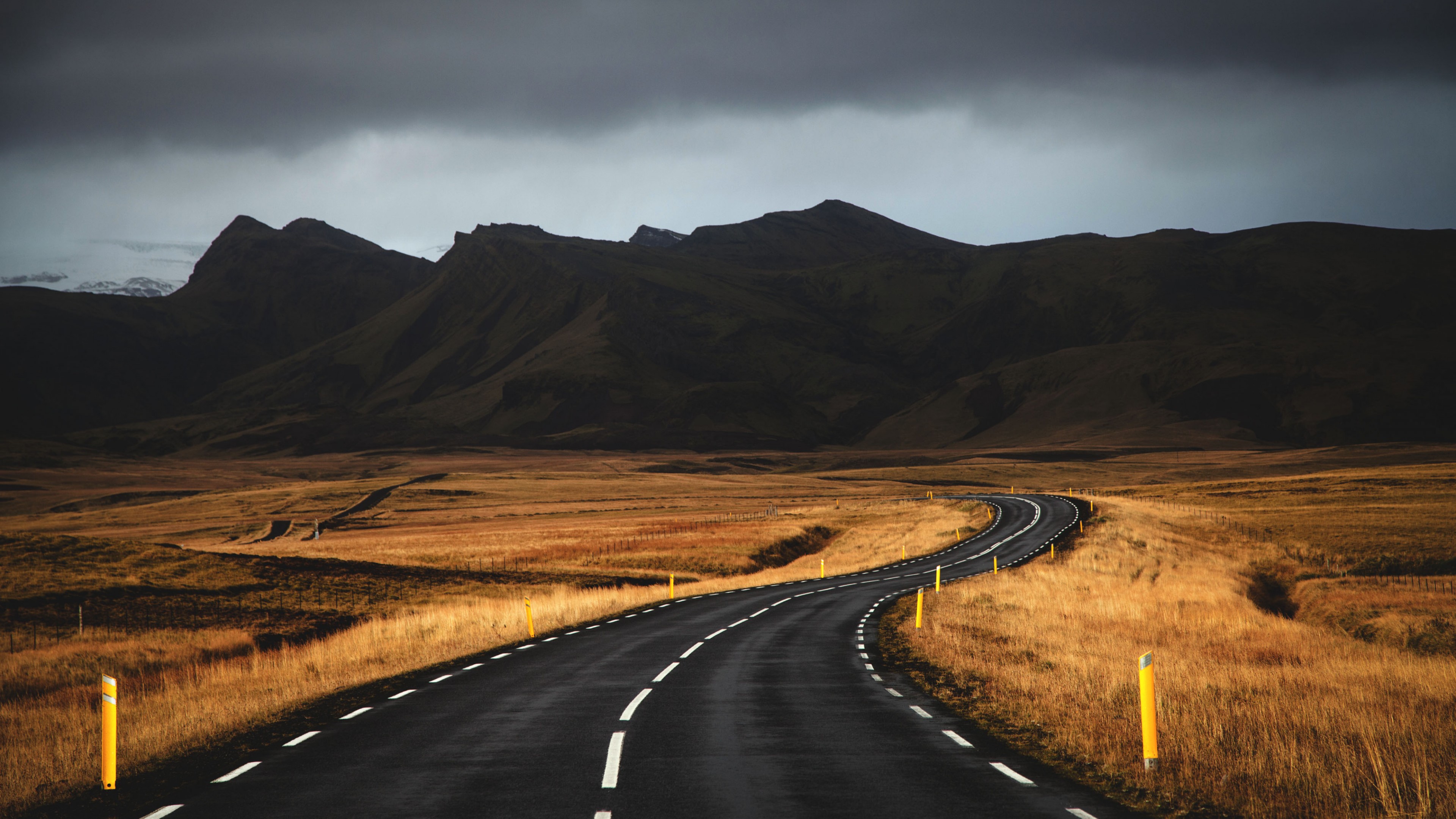 Seashore Iceland Mountains 5K Wallpapers