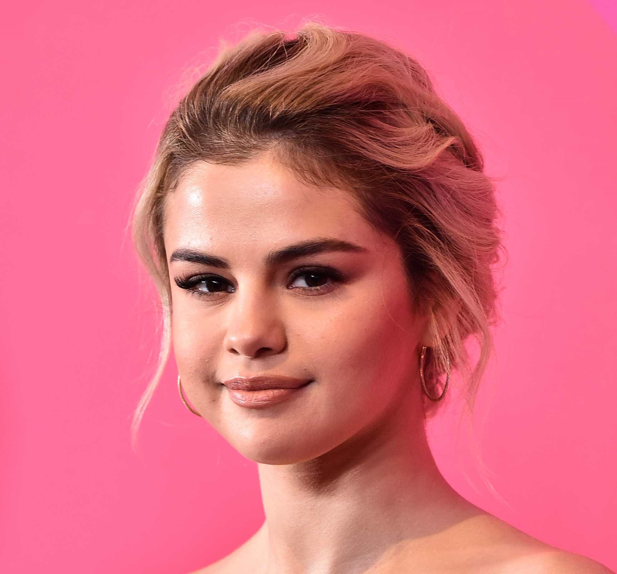 Selena Gomez 2017 Latest Wallpapers