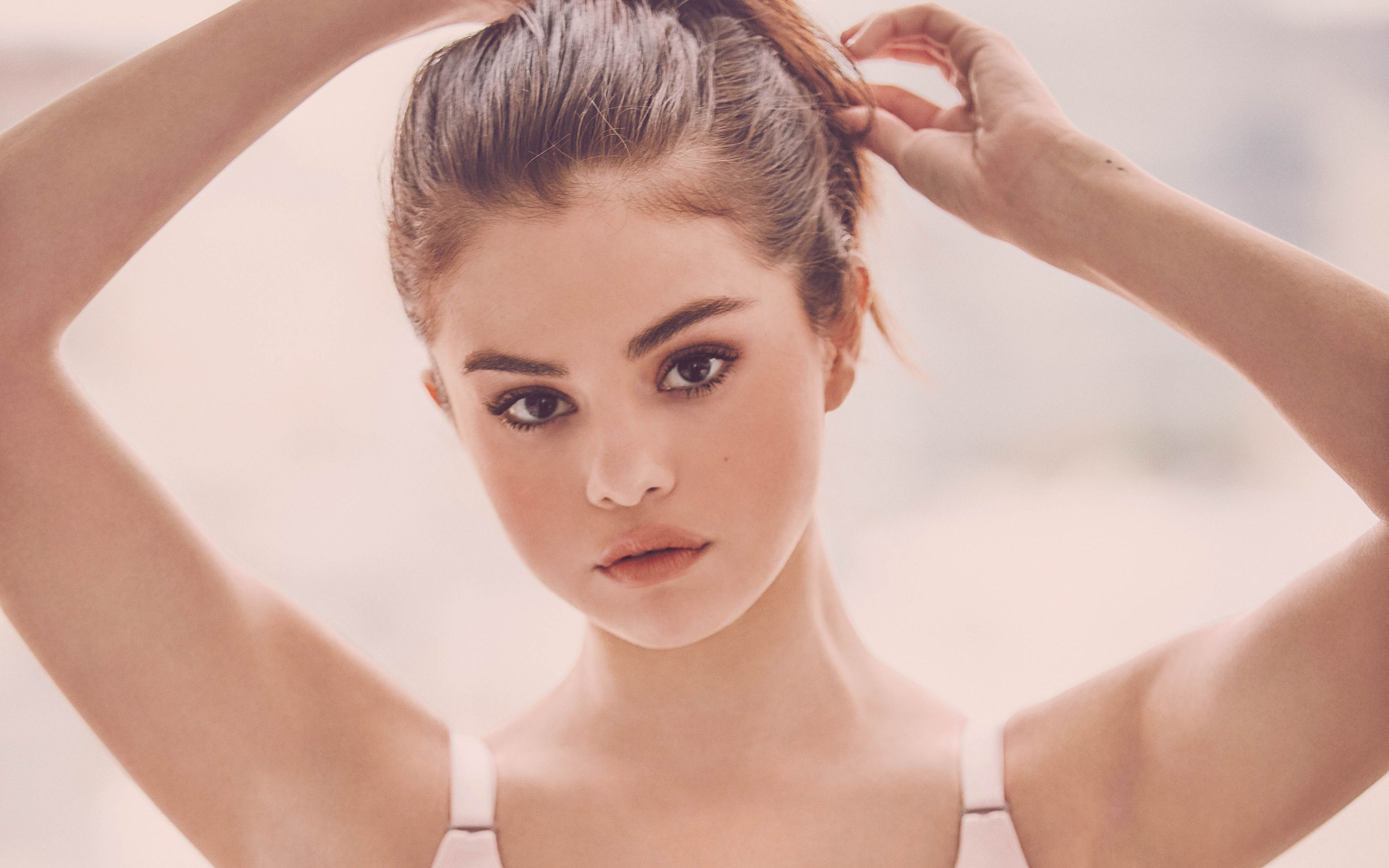 Selena Gomez 2018 Wallpapers