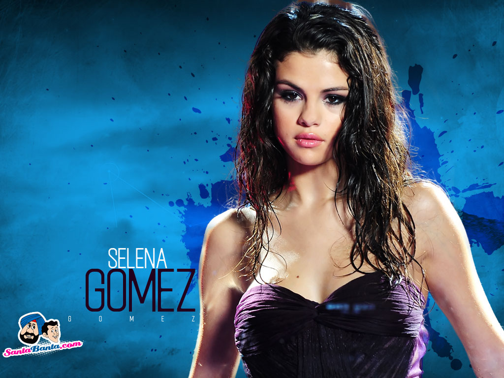 Selena Gomez Cute Wallpapers