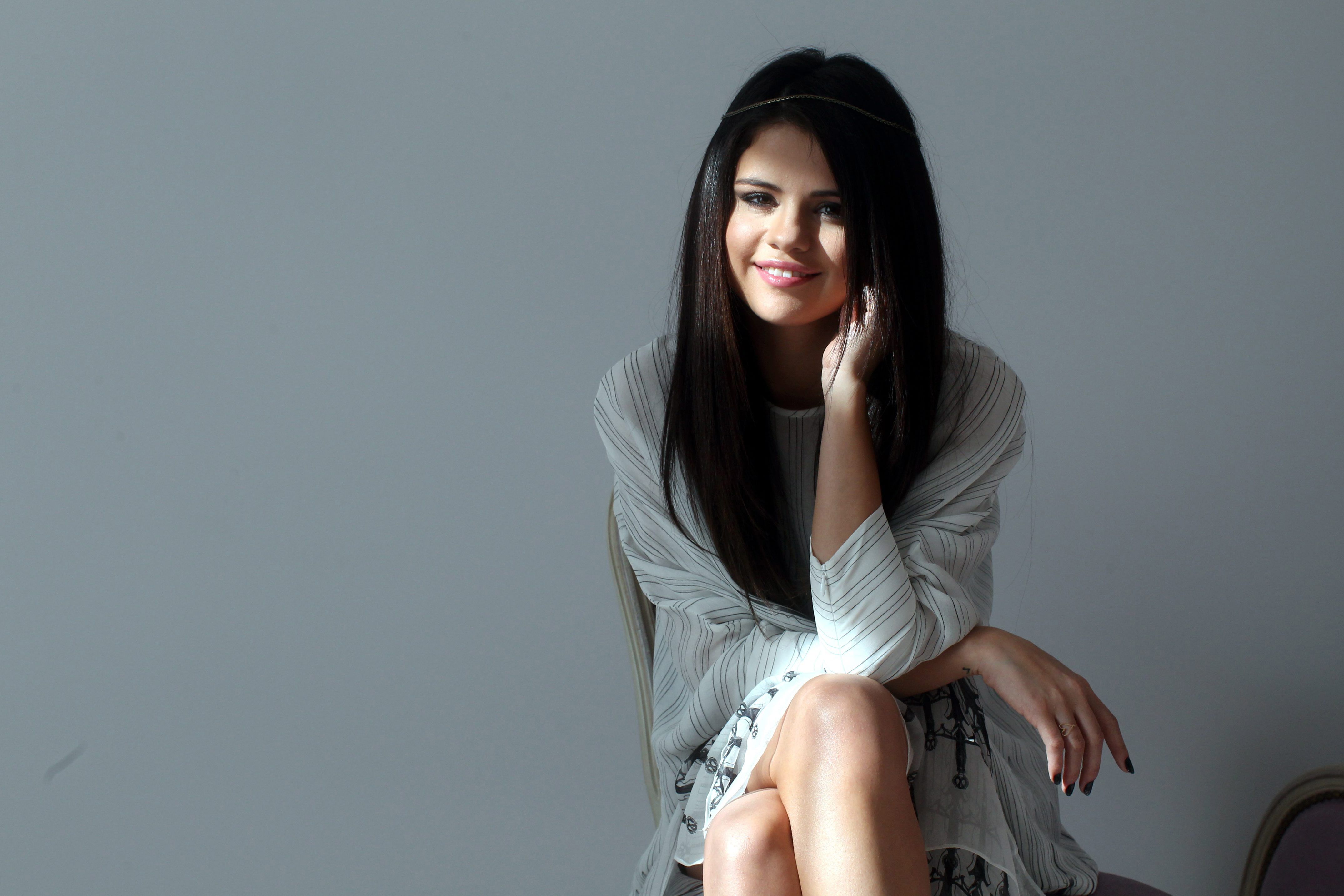 Selena Gomez Marshmello Wallpapers