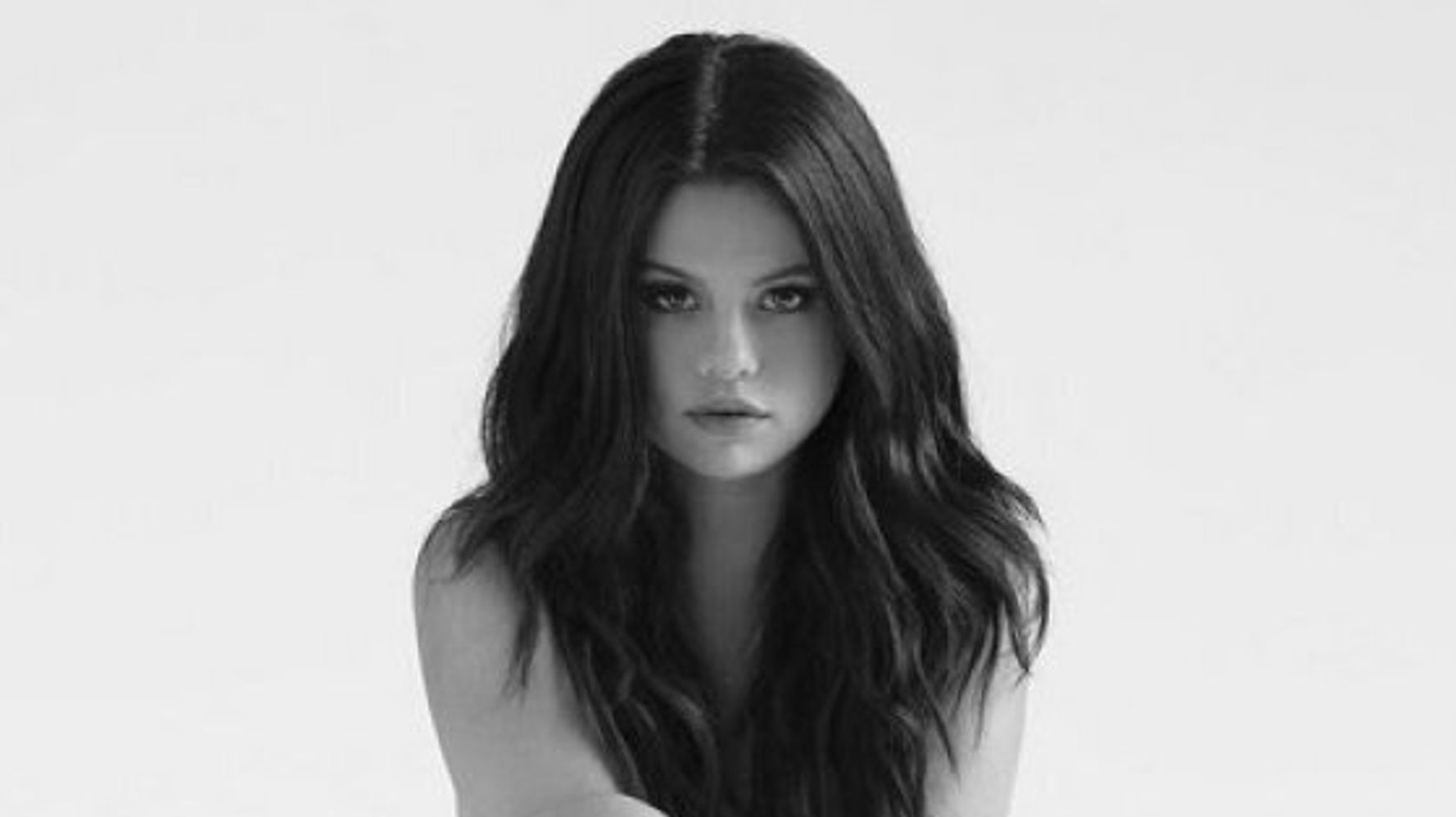 Selena Gomez Monochrome Photoshoot 2021 Wallpapers