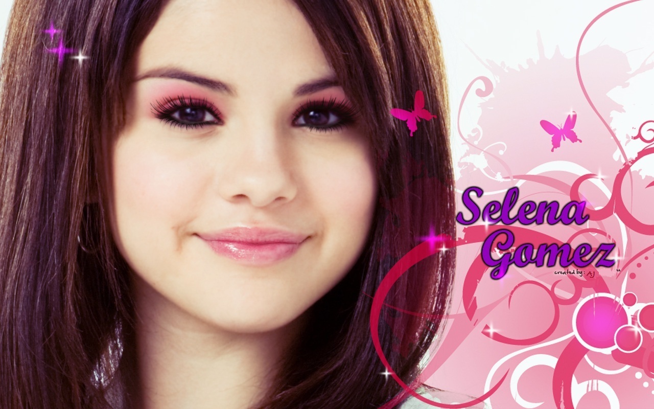 Selena Gomez New Wallpapers
