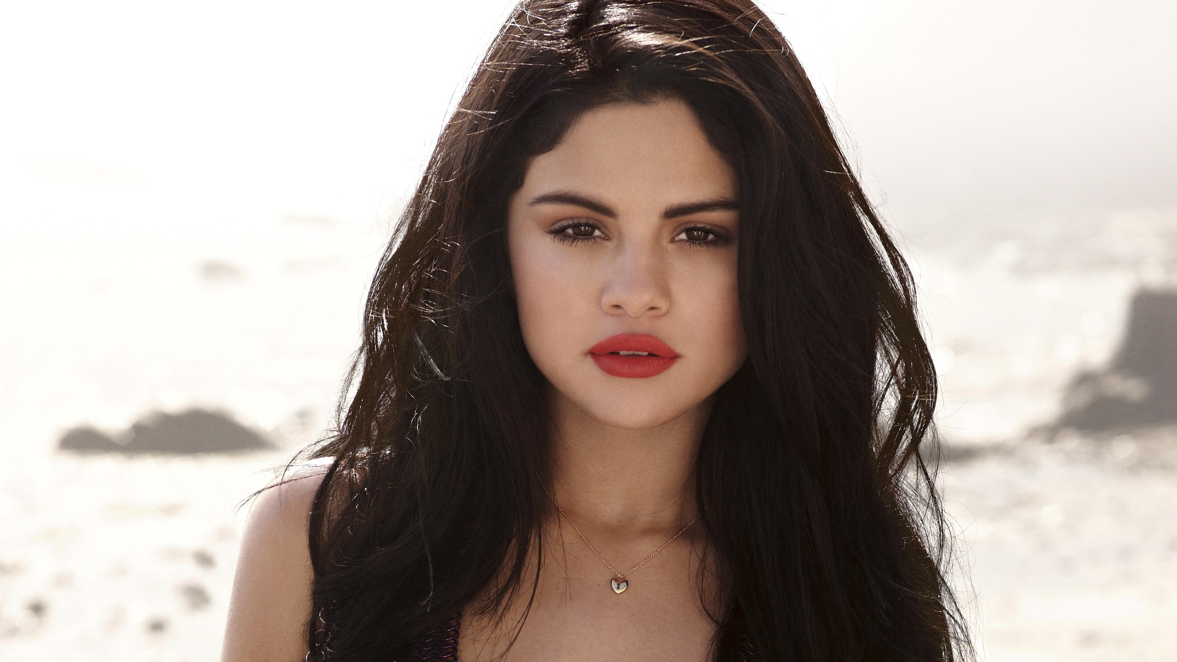 Selena Gomez Singer Wallpapers