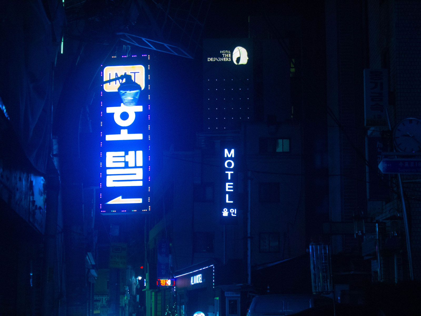 Seoul Aesthetic Wallpapers