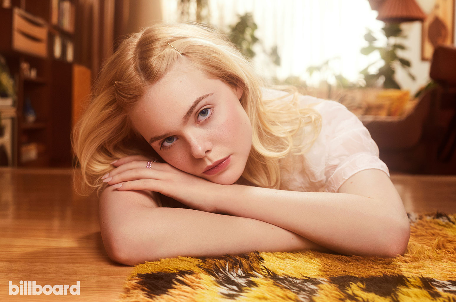 Sexy Elle Fanning Portrait Wallpapers