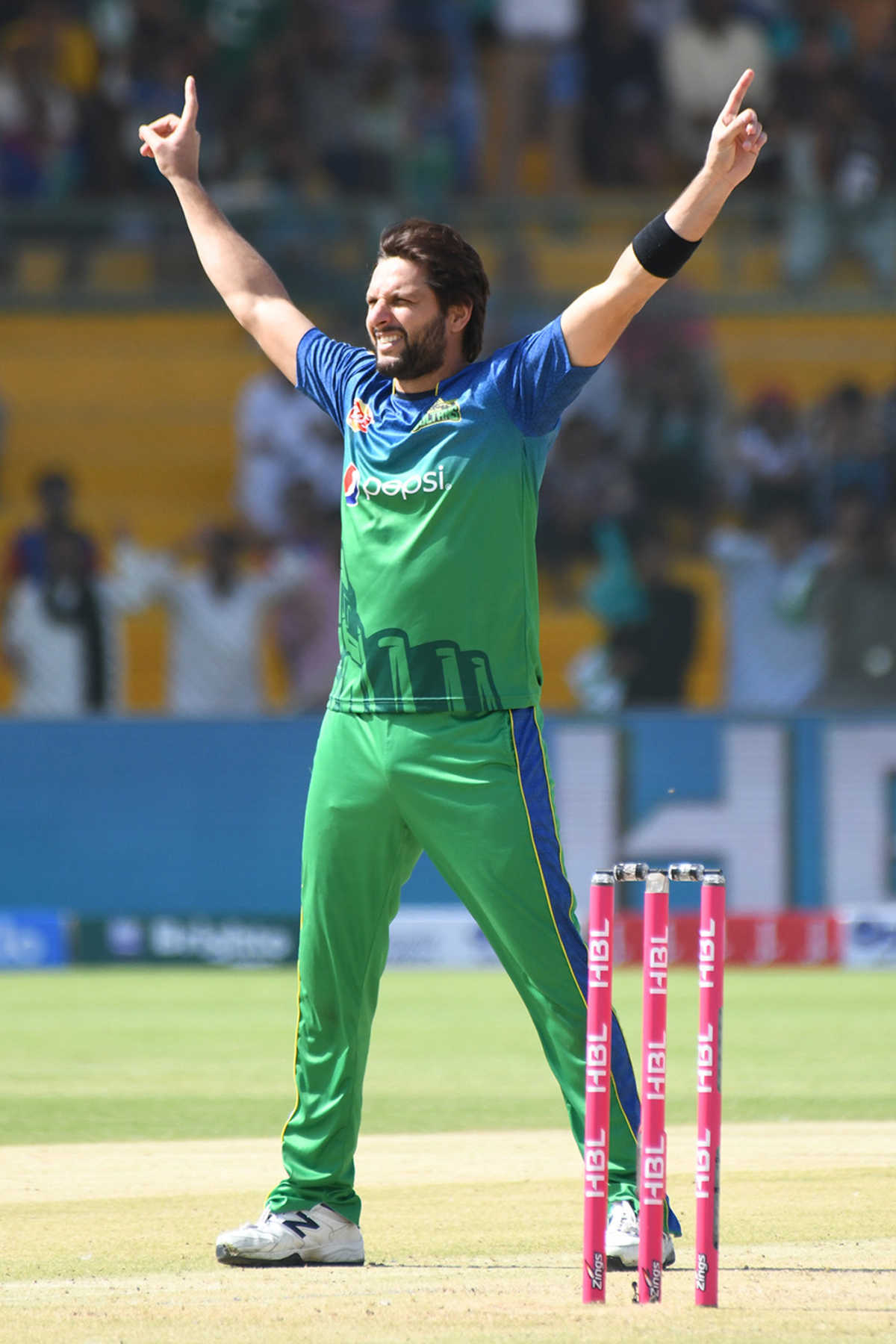 Shahid Afridi Pictures Wallpapers