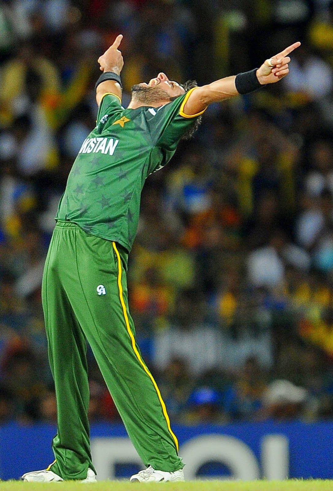 Shahid Afridi Pictures Wallpapers