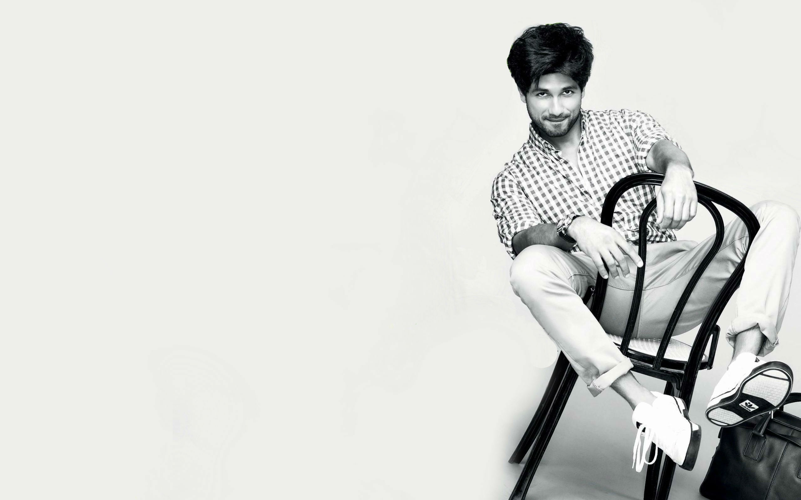 Shahid Kapoor Wallpapers