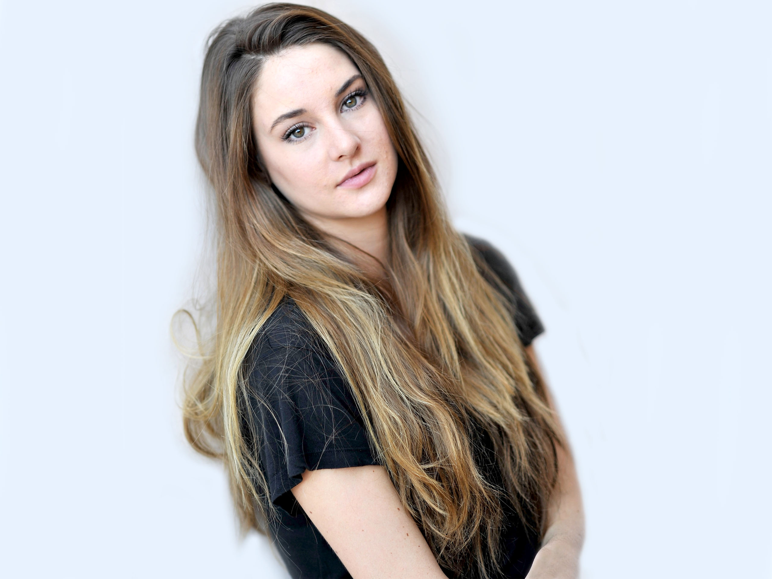 Shailene Woodley 2019 Wallpapers