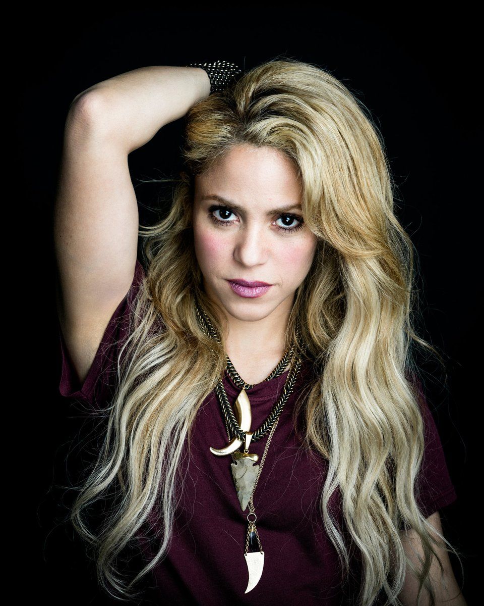 Shakira Hot Wallpapers