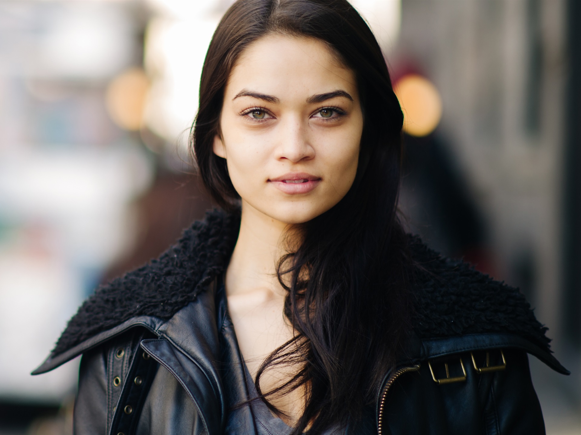 Shanina Shaik Wallpapers