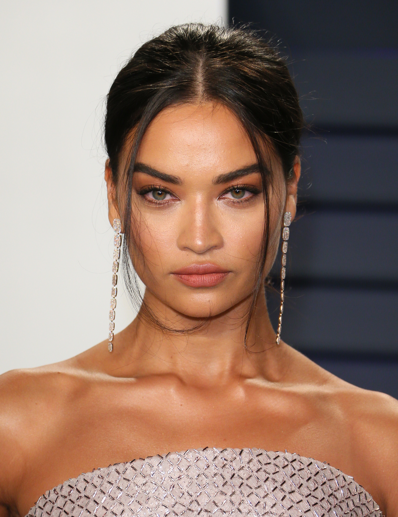 Shanina Shaik Wallpapers