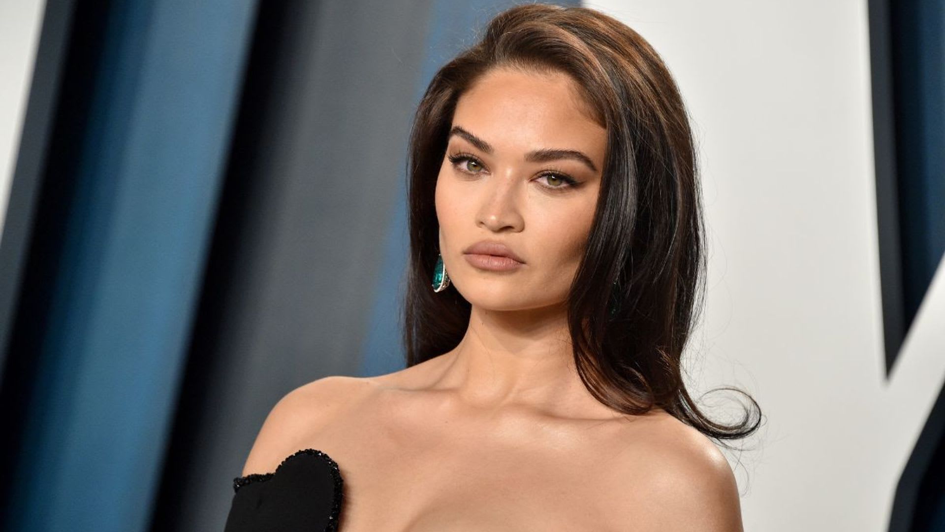 Shanina Shaik Wallpapers