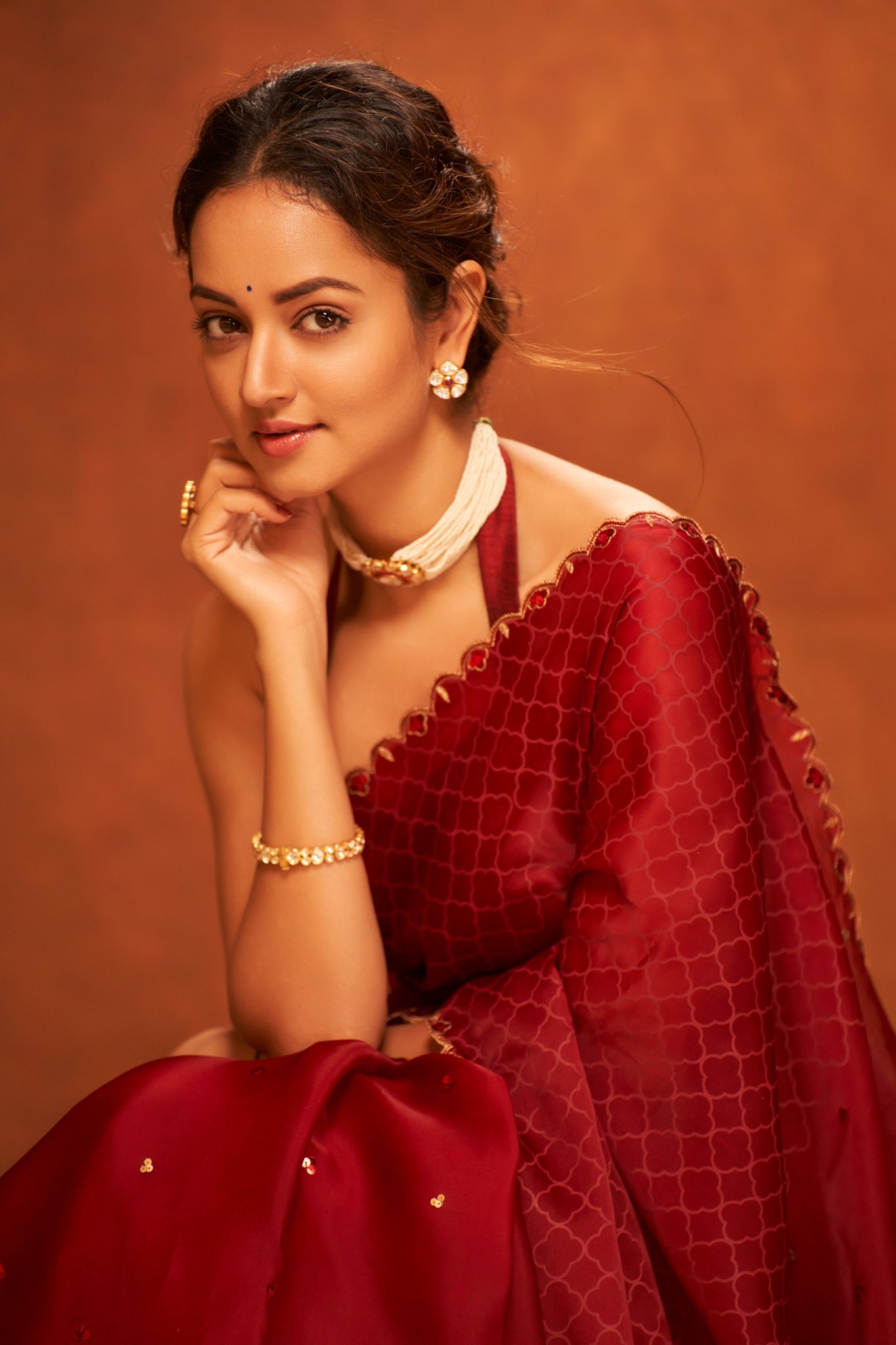 Shanvi Srivastava Wallpapers