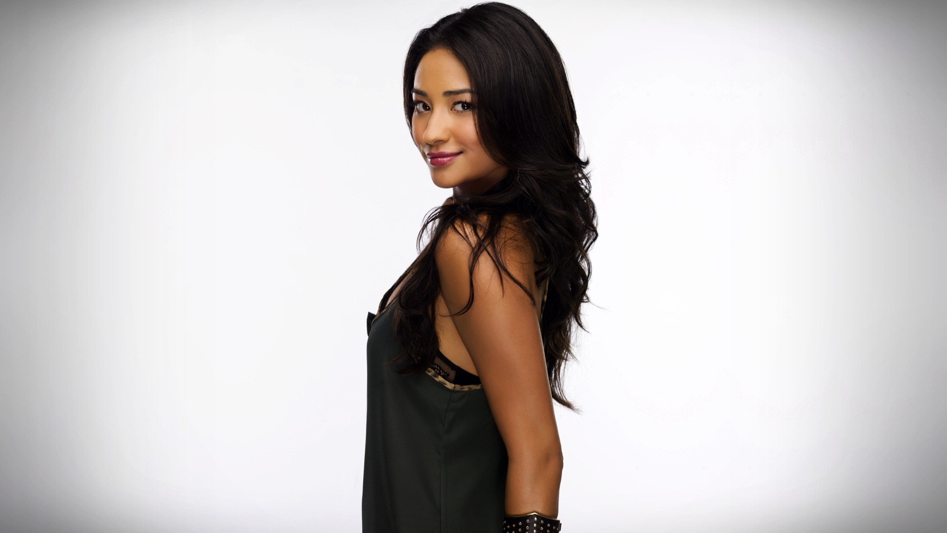 Shay Mitchell Cute Portrait Wallpapers