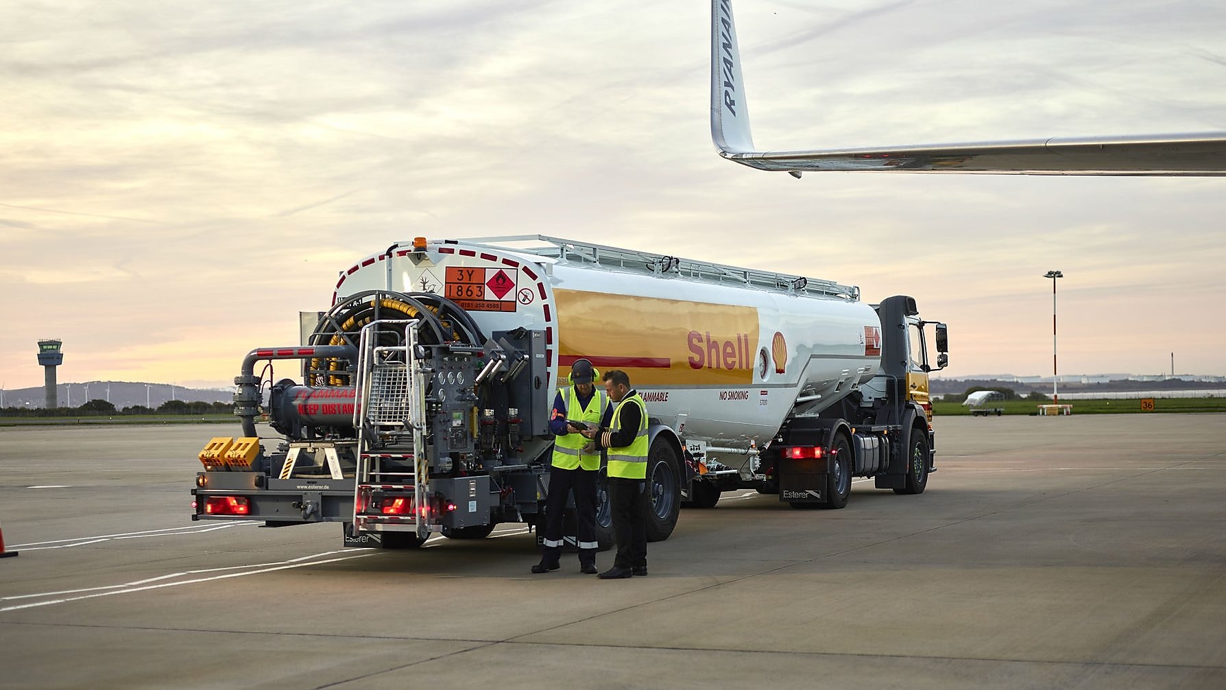 Shell Vip Jet Tanker Wallpapers