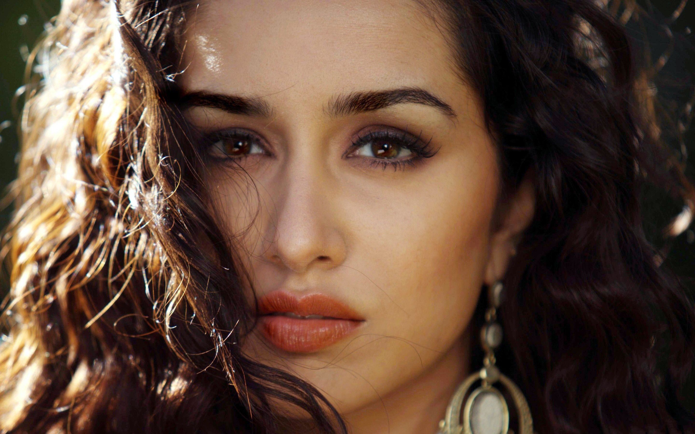 Shraddha Kapoor Wallpapers